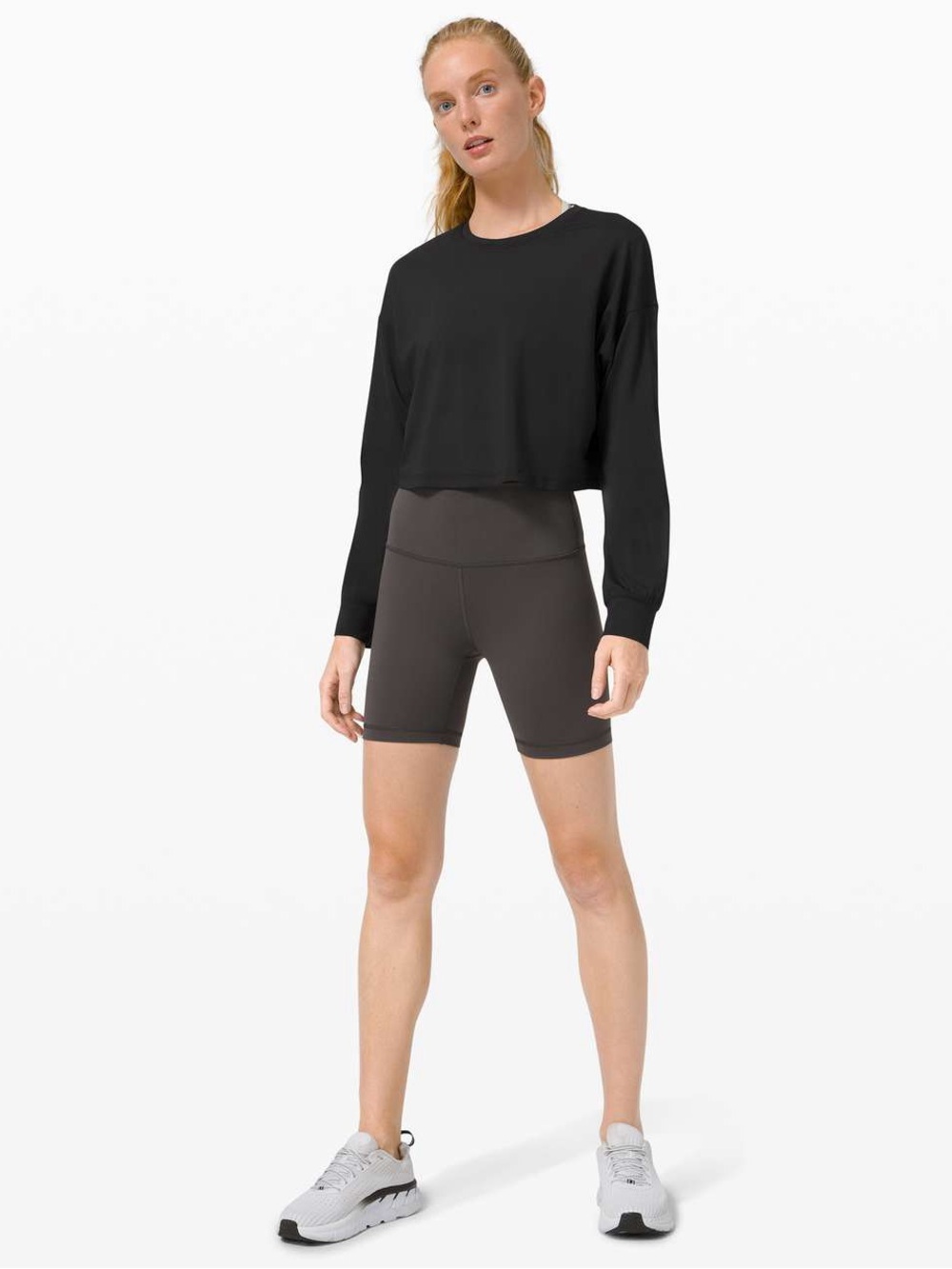 111. Lululemon Muscle Love Long Sleeve Black size 4 PTP 14-19”